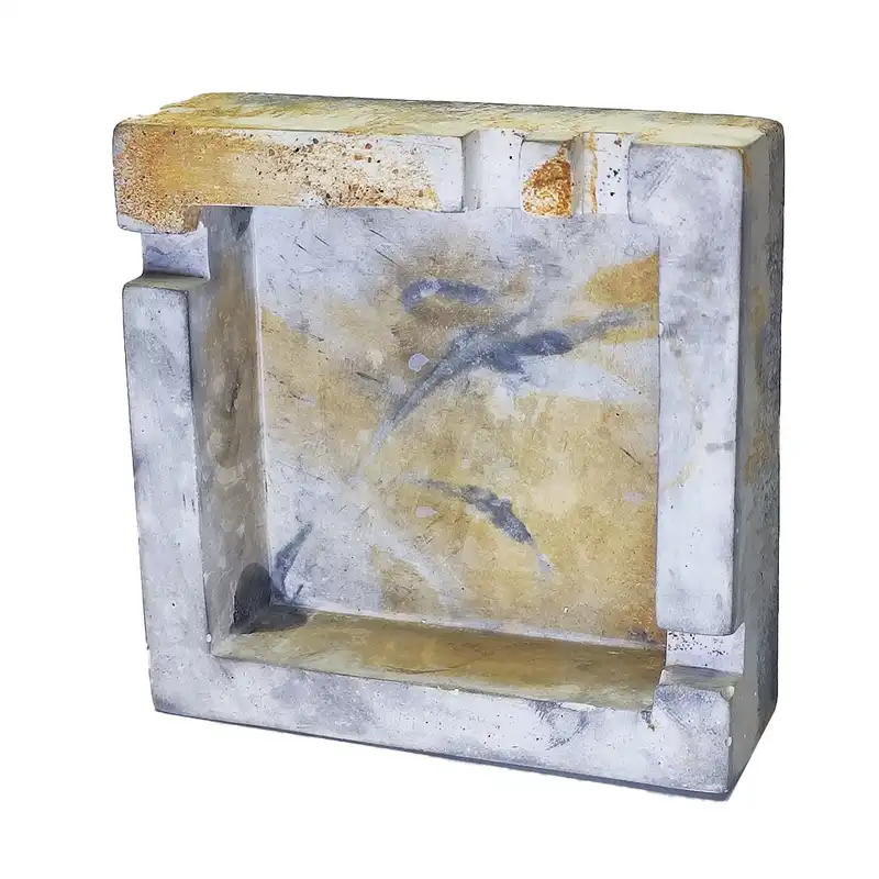 زیرسیگاری مدل متالیکا