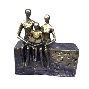 مجسمه دنیا دکوری سرمد مدل خانواده کتابخوان کد 0