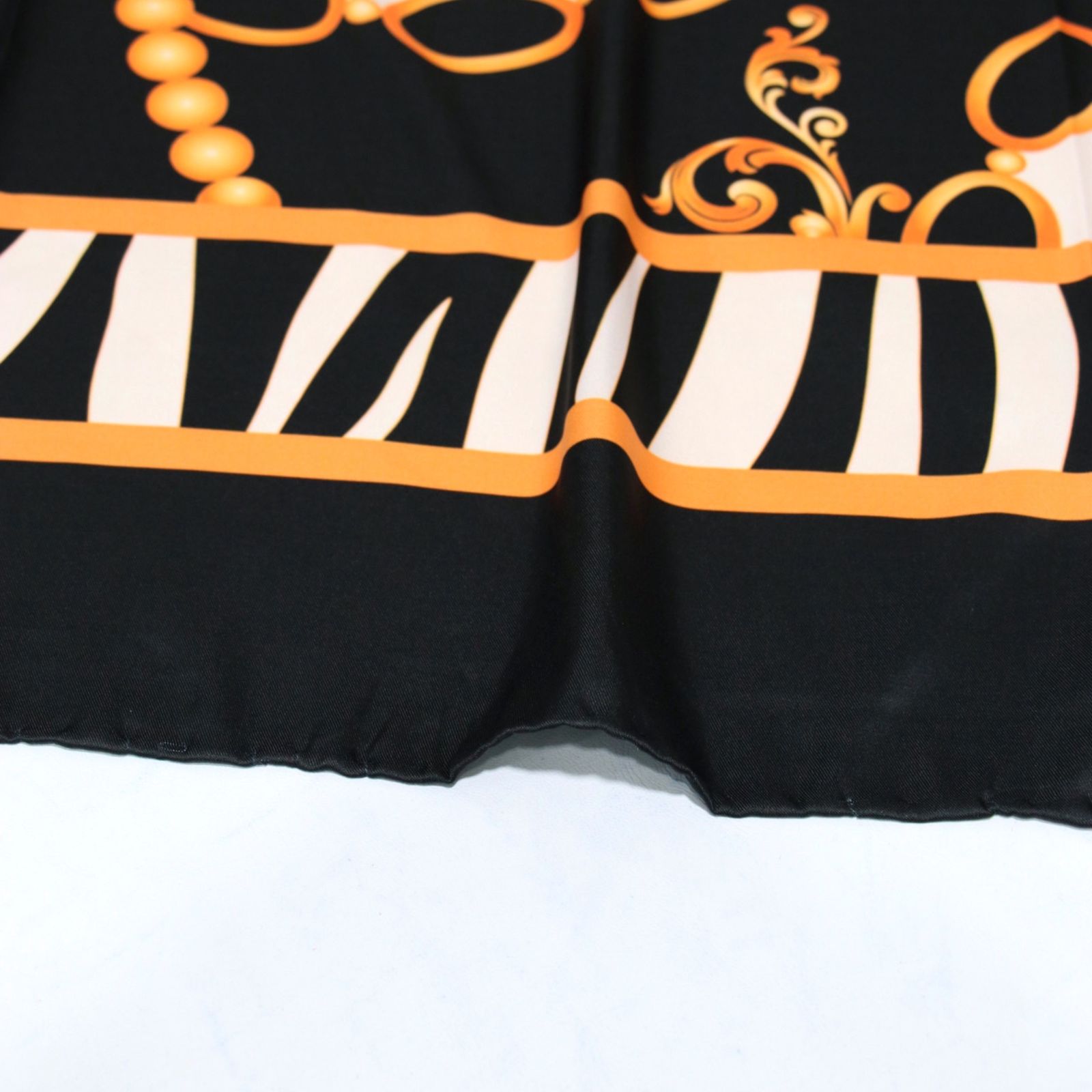 روسری زنانه مدل ابریشم مزونی کد 9405 -  - 3