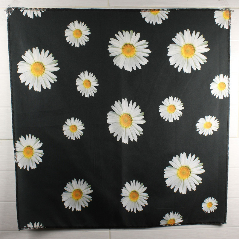 دستمال سر و گردن مدل باندانا طرح گل بابونه کد 19