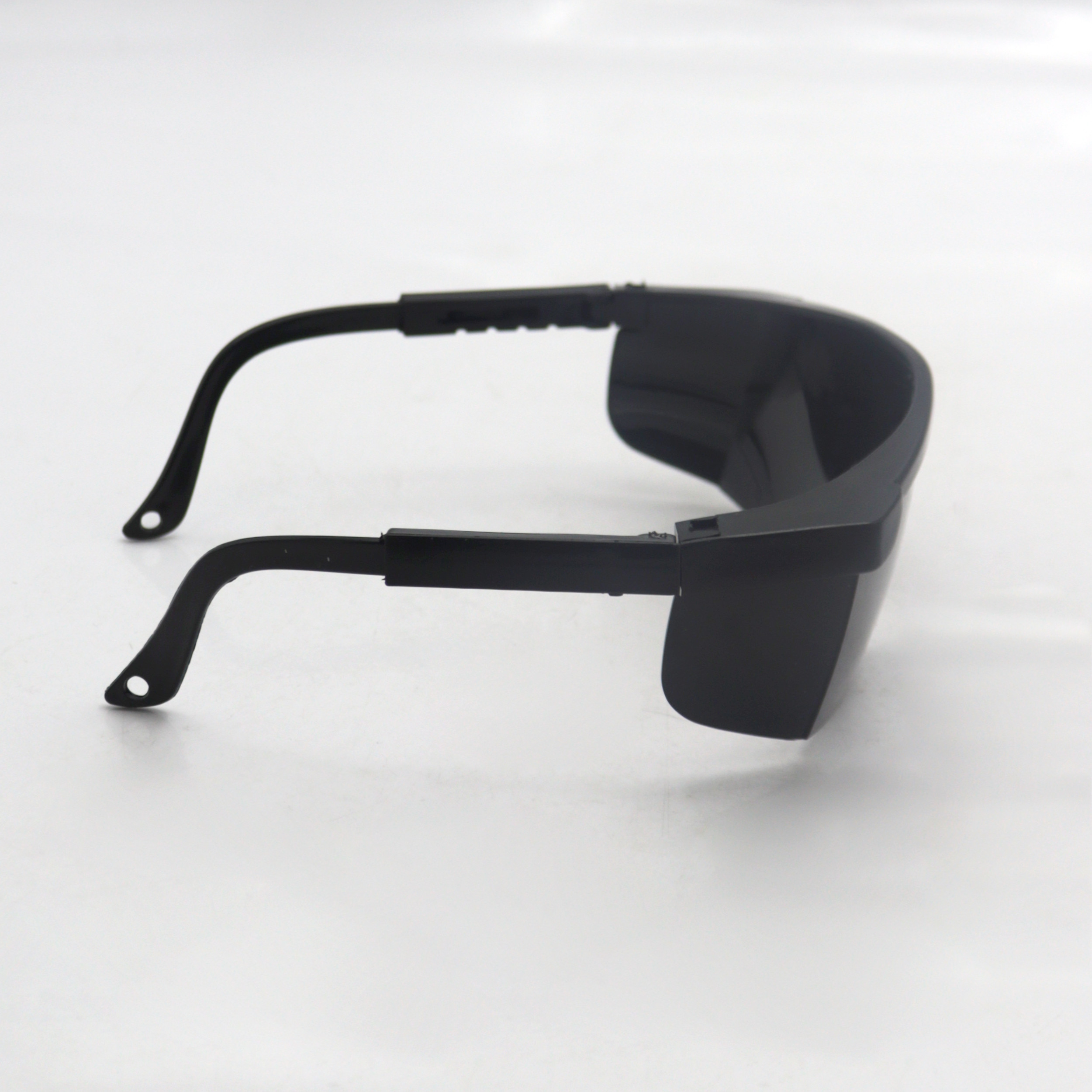 عینک جوشکاری مدل YPM-14.5CM