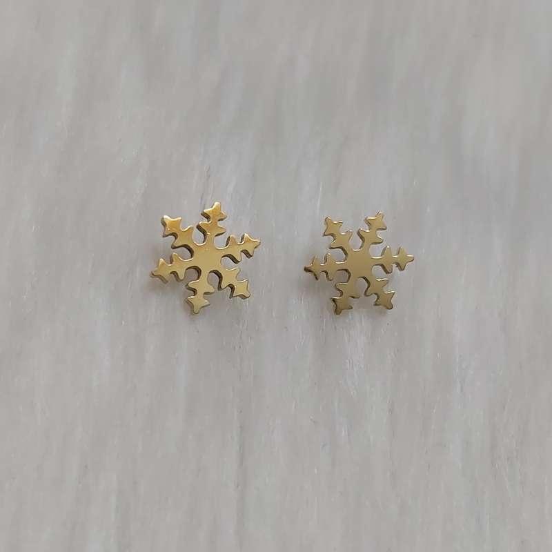 گوشواره زنانه مدل میخی طرح دانه برف کد sw110