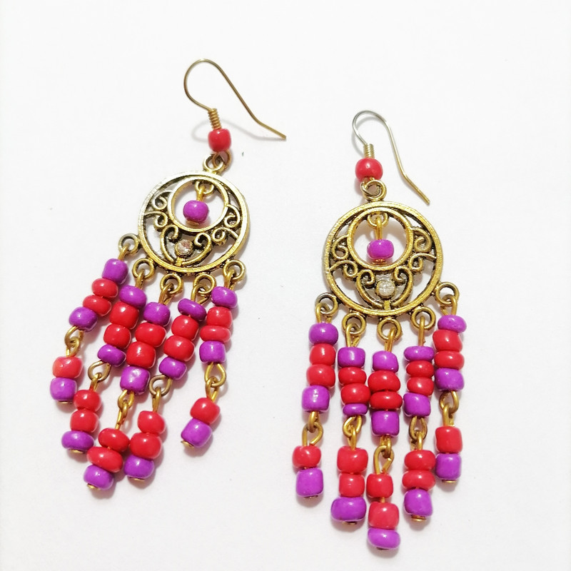 گوشواره دخترانه مدل آویز مهره ای گوشواره دخترانه مدل آویز مهره ای