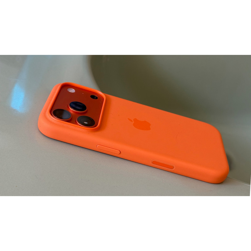 کاور بادیگارد مدل سیلیکونی مناسب برای گوشی موبایل اپل iPhone 17 Pro Max