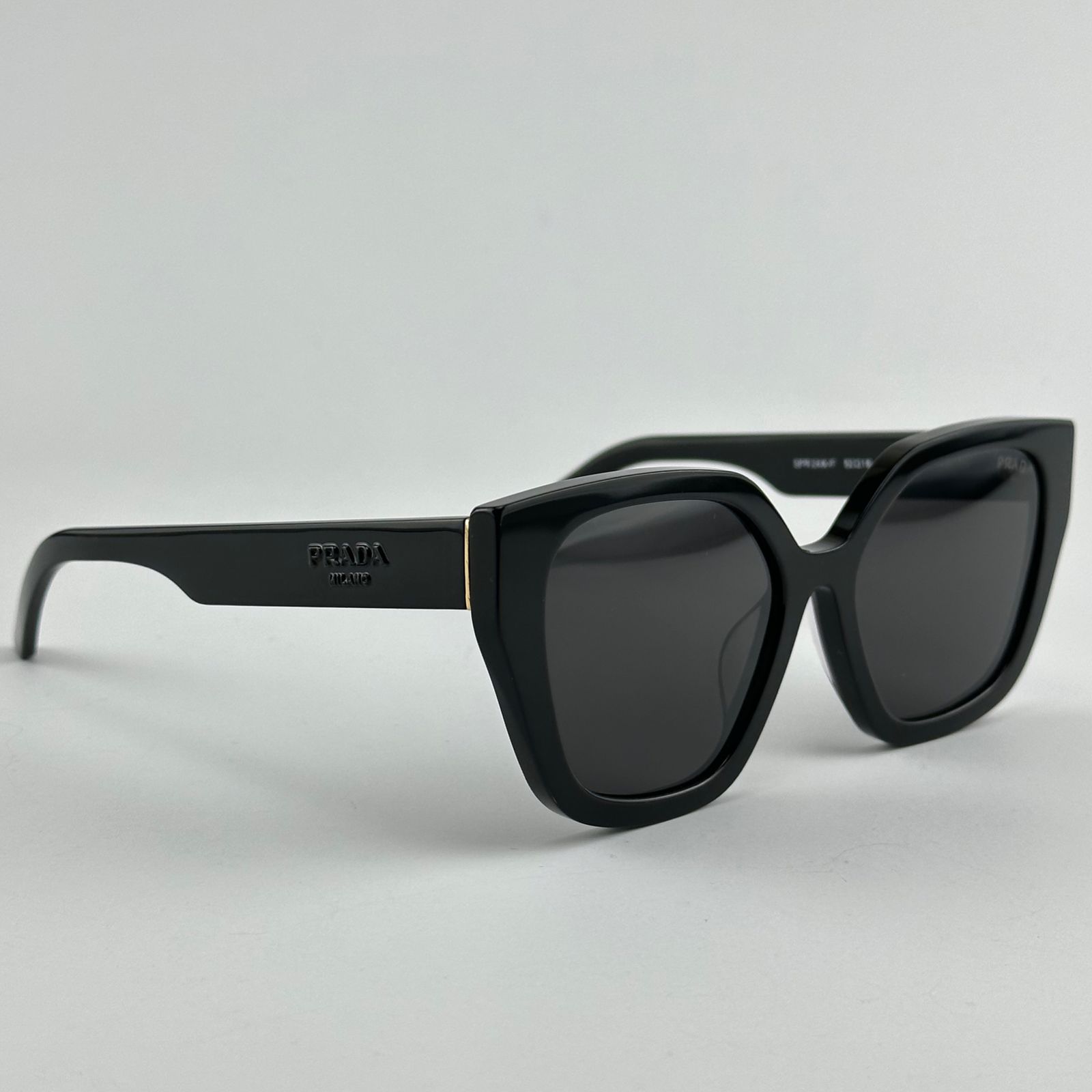 عینک آفتابی زنانه پرادا مدل SPR24X-F -  - 2