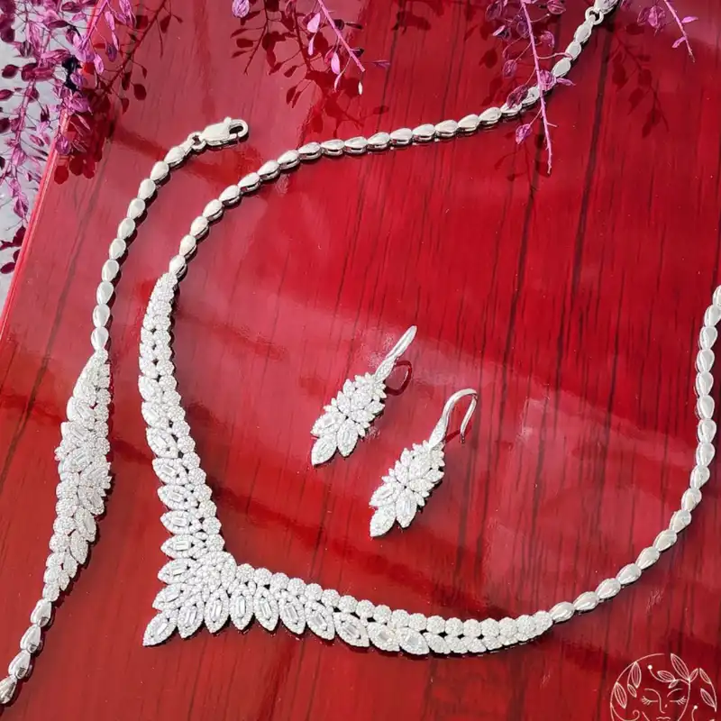 نیم ست نقره زنانه مدل 0185