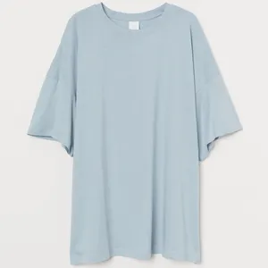 تی شرت اورسایز زنانه اچ اند ام مدل 0921266005