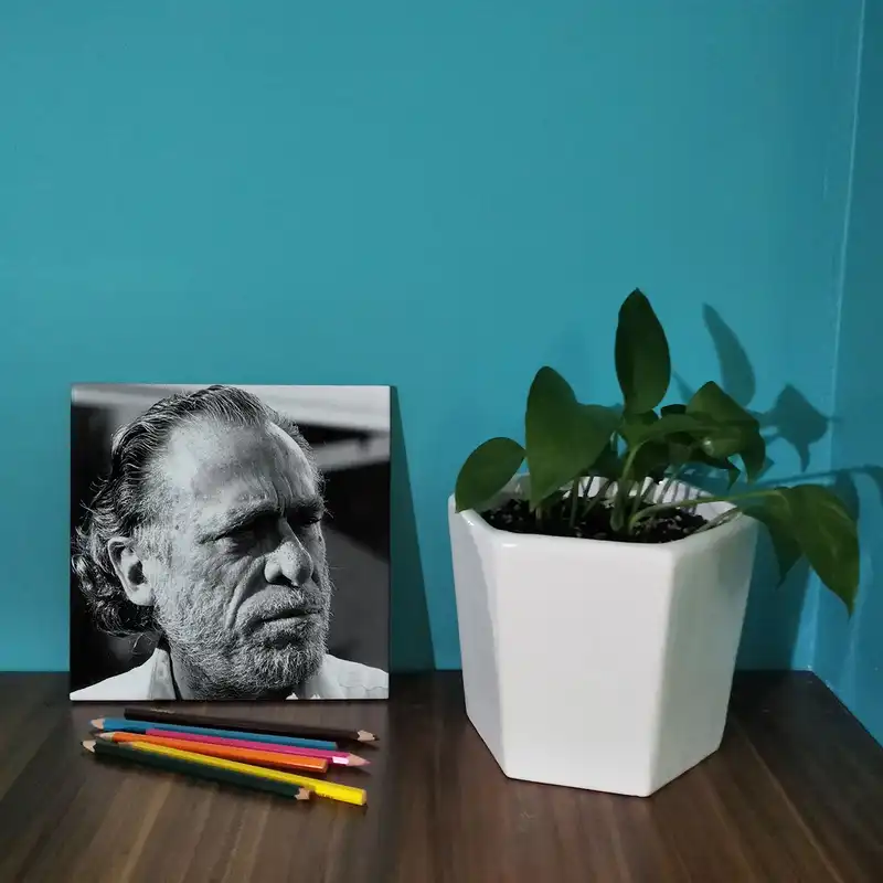 کاشی کارنیلا طرح چارلز بوکوفسکی مدل لوحی کد WKB921