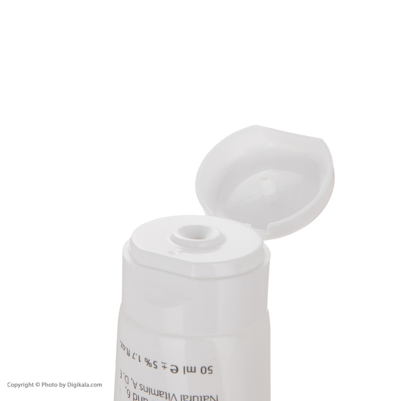 کرم مرطوب کننده کودک لابورن مدل Moisturizing حجم 50 میلی لیتر