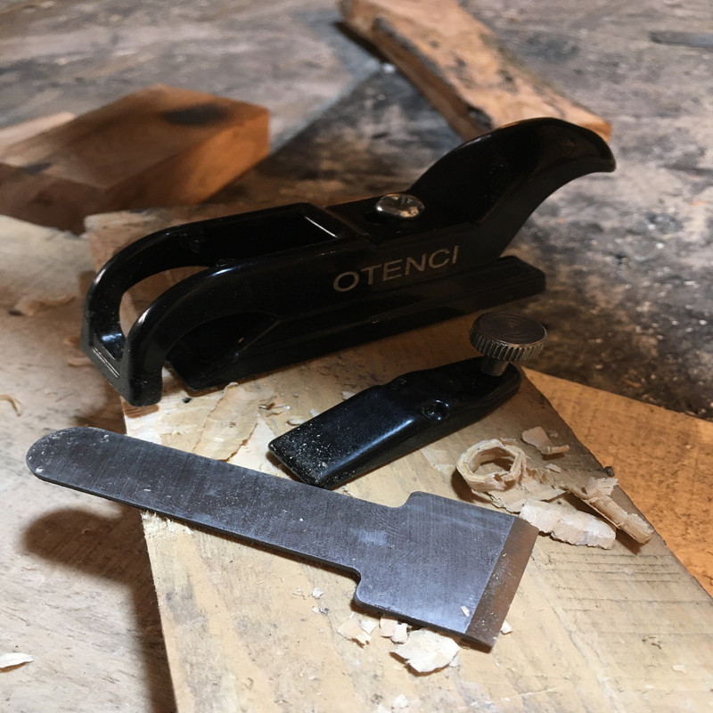 رنده دستی اوتنسی مدل T6