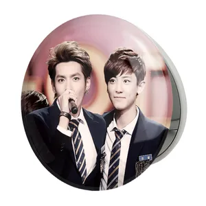 آینه جیبی خندالو طرح گروه اکسو EXO مدل تاشو کد 13599 