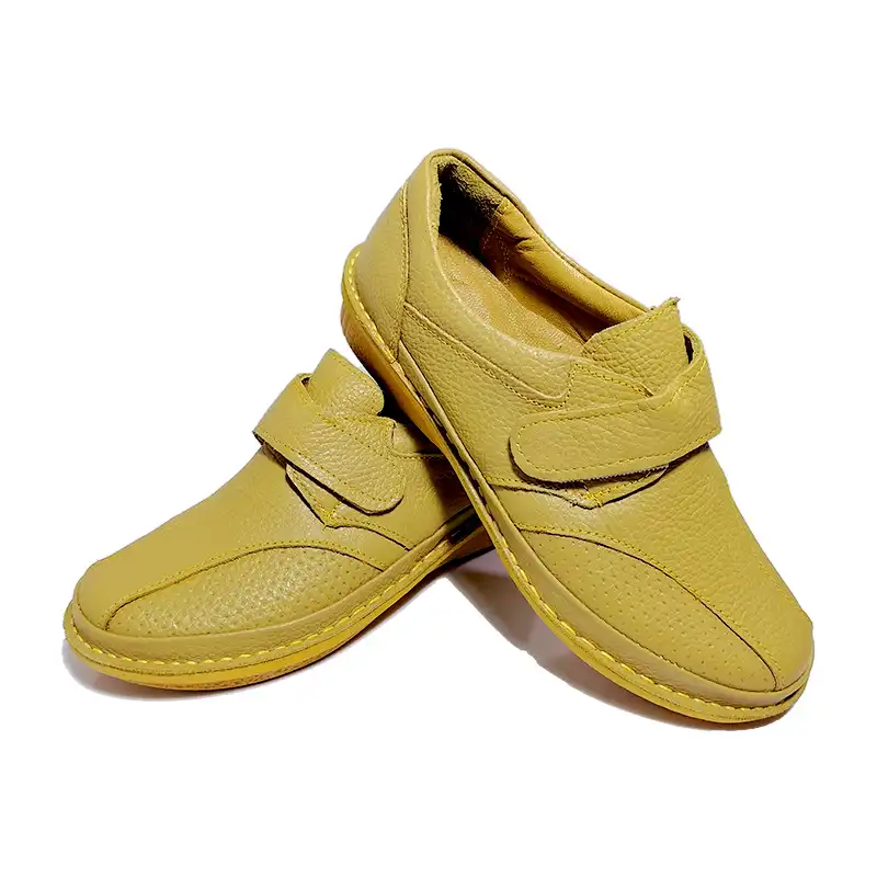 کفش طبی زنانه معراج طب تبریز مدل 424MU چسبی - رنگ خردلی