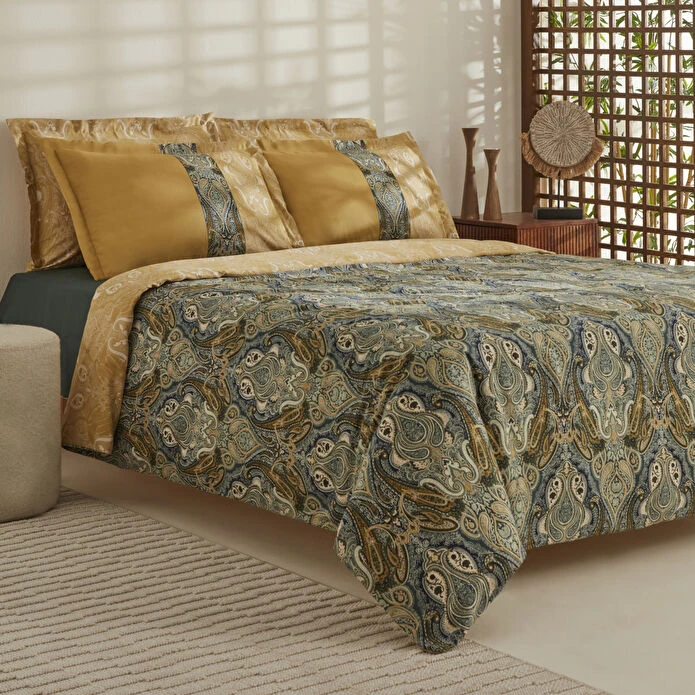 سرویس روتختی 2 نفر 4 تکه کاراجا هوم مدل Sherie