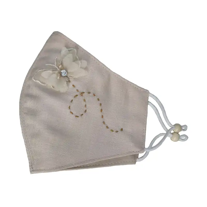 ماسک تزیینی مدل پروانه کد D1