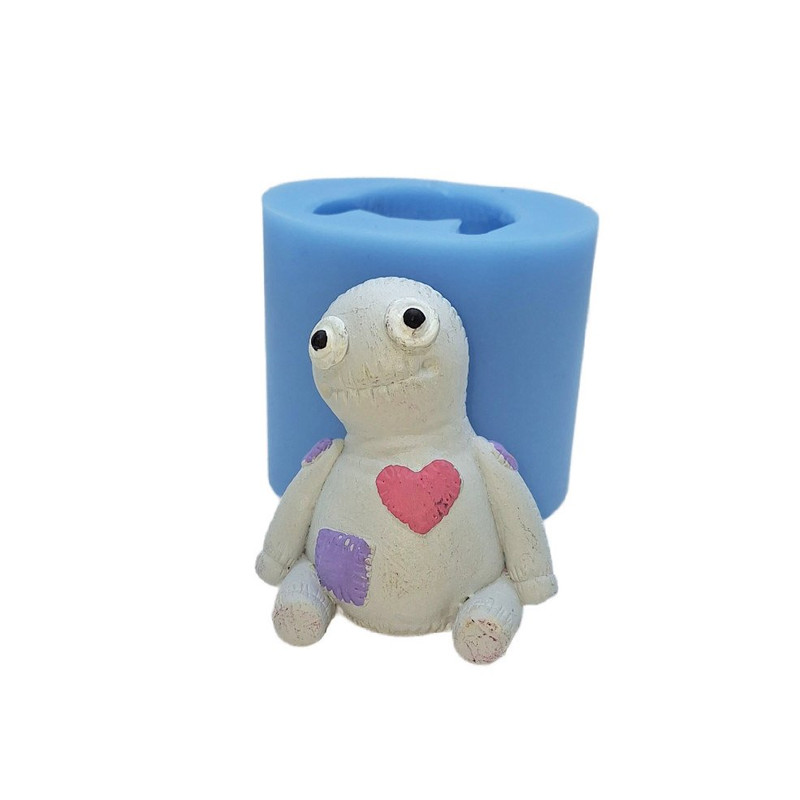 قالب شمع مدل عروسک قلبی