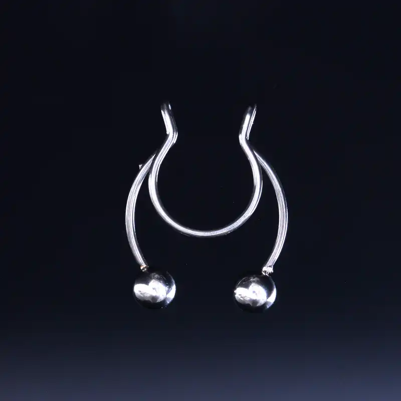 پیرسینگ بینی زنانه پایتخت مدل PS637