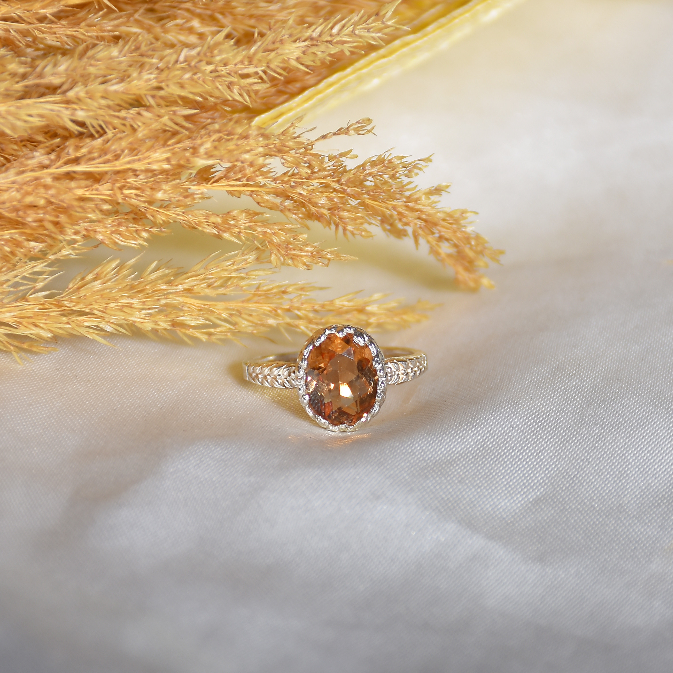 انگشتر نقره زنانه نقره جات لطفی مدل الکساندریت کد ANZS0406