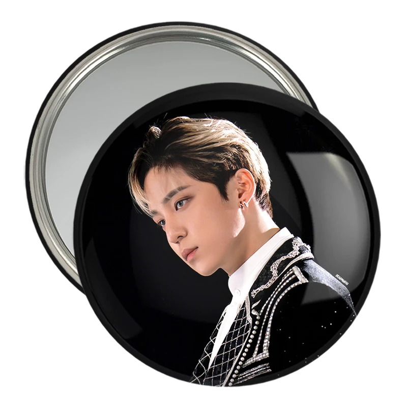 آینه جیبی خندالو مدل یونهو گروه ایتیز ATEEZ  کد 21213