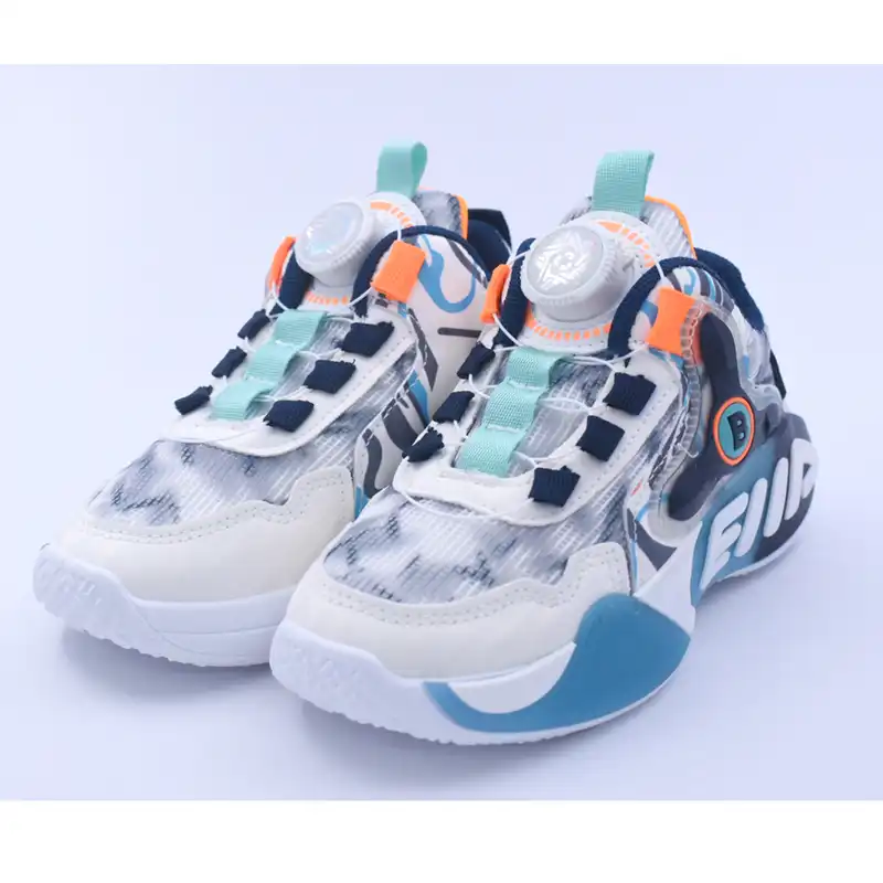 کفش مخصوص پیاده روی پسرانه مدل ساقدار کد C-8495