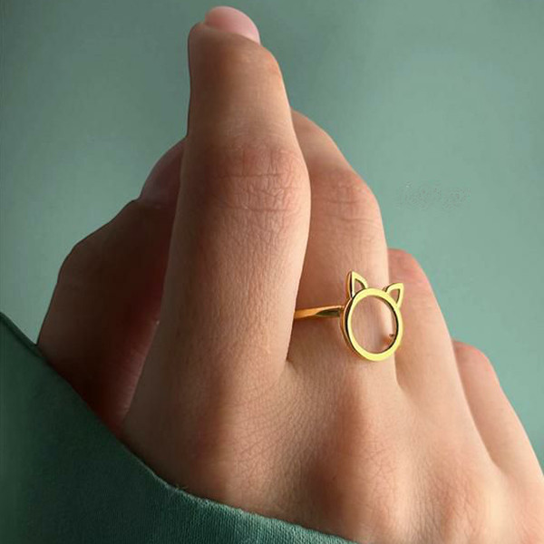 انگشتر طلا کم اجرت 18 عیار زنانه گالری رحمانی مدل گربه مینیمال