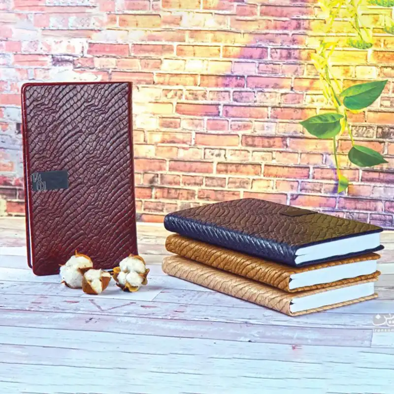 سالنامه و تقویم رومیزی سال 1401 طرح پولک مدل 117006109