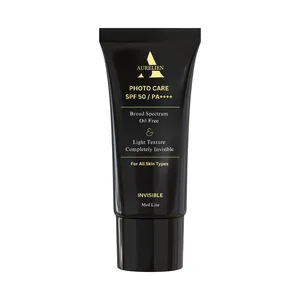 کرم ضدآفتاب بی رنگ اورلین SPF50 مدل photo care حاوی محافظ PA+++ ،UVA ،UVB، فاقد چربی و غیرکمدون‌زا، مناسب انواع پوست حجم 40 میلی‌لیتر