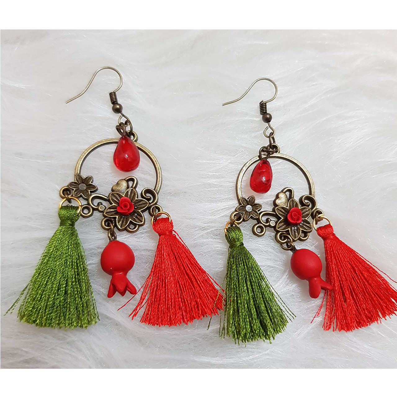 گوشواره دخترانه گالری سنجاق قفلی طرح دانه انار مدل یلدا کد 403