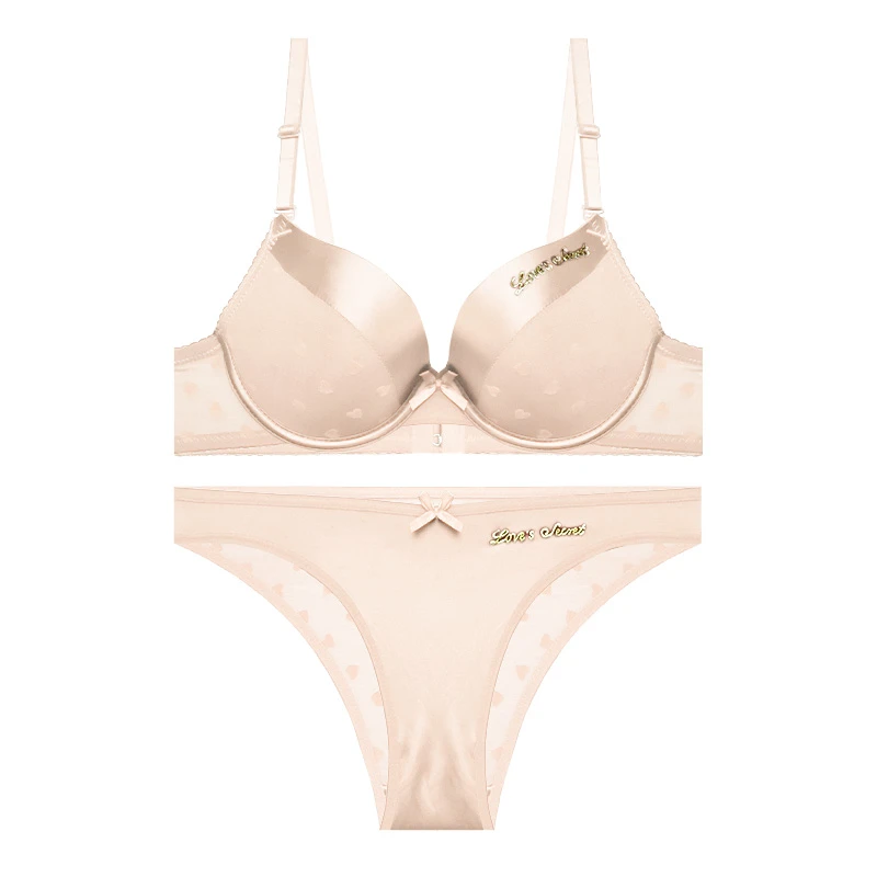 ست شورت و سوتین اسفنجی زنانه مدل نیم جک فنردار ساتن و تور طرح قلب کاپ B کد 862391