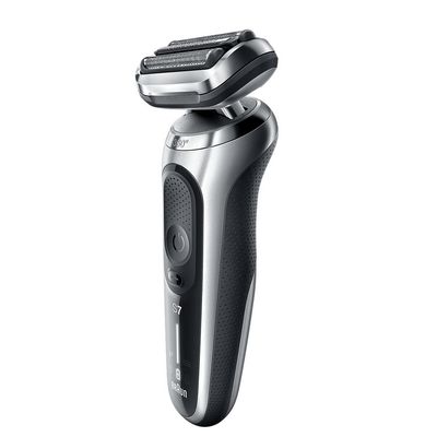 ماشین اصلاح موی صورت براون مدل 7075cc با تیغههای منعطف 360FLEX SYSTEM، تکنولوژی اسکن هوشمند مو، ضدآب، شارژ سریع 5 دقیقهای، استیشن SmartCare چهار کاره، سری خط زن مجزا و شانههای 1 تا 7 میلیمتر
