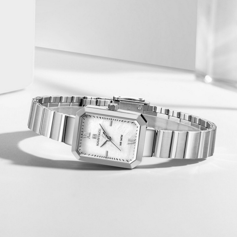 ساعت مچی عقربه‌ای کوارتز زنانه نیوی فورس مدل NF5050SS