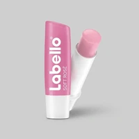بالم لب نرمکننده و مرطوبکننده لابلو مدل Soft Rose با رنگ ملایم و محافظت از لبها