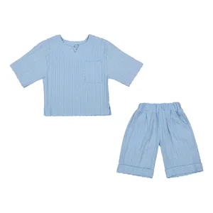 ست تی‌شرت آستین کوتاه و شلوارک پسرانه تیتیش مدل 2471685