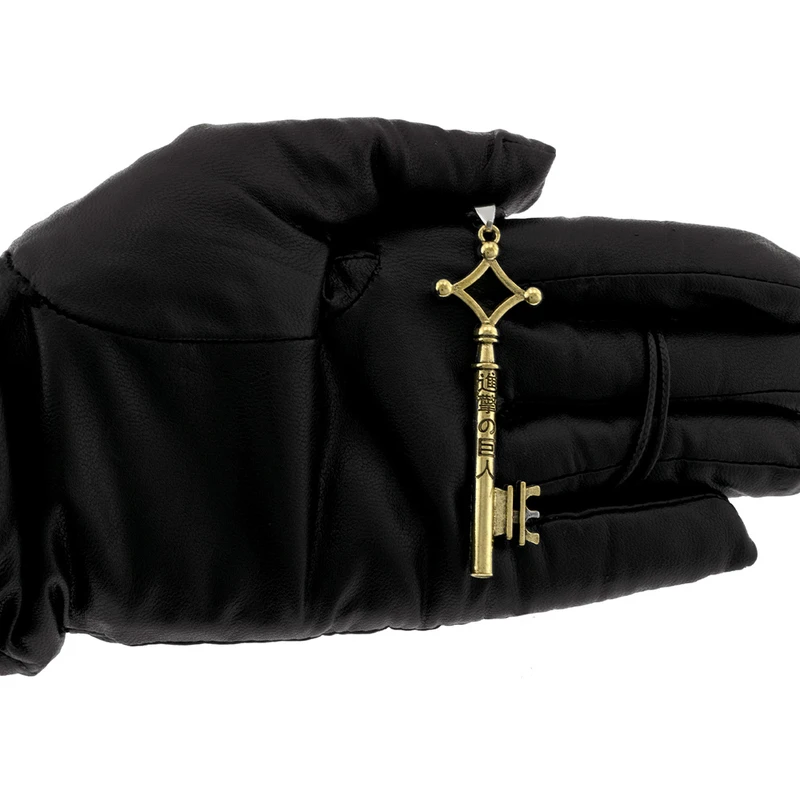 عکس شماره 11 : گردنبند برانت طرح کلید ارن حمله به تایتان