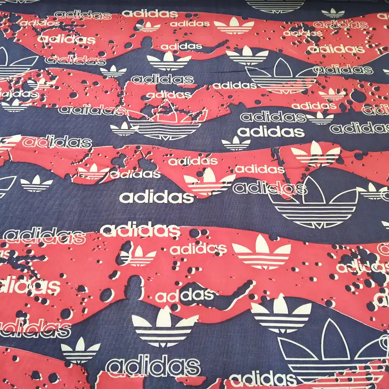 پارچه لباس مدل تریکو طرحدار