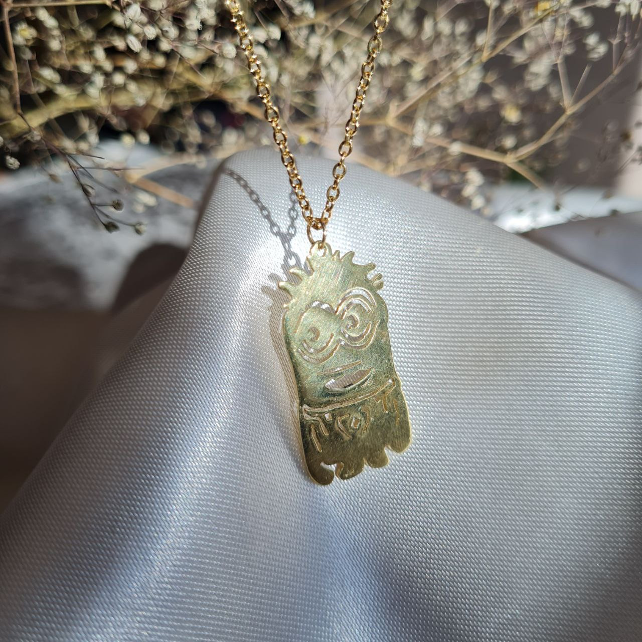 گردنبند دخترانه مدل مینیون