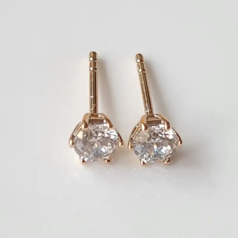 گوشواره زنانه ژوپینگ مدل تک نگین