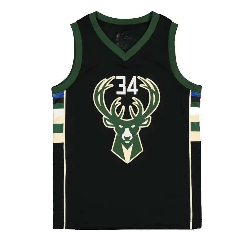 ست تاپ و شلوارک ورزشی مردانه مدل میلواکی کد 20221