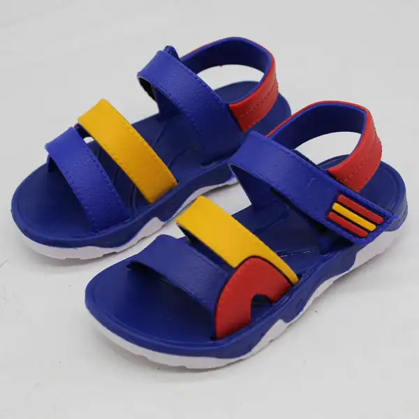 صندل پسرانه پایون مدل رکابدار کارن کد 1406-DBE