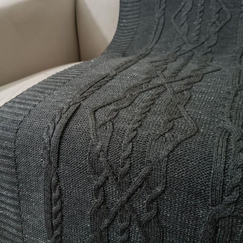 شال مبل مدل شاین لمه دار سایز 170×140 سانتیمتر شال مبل مدل شاین لمه دار سایز 170×140 سانتیمتر