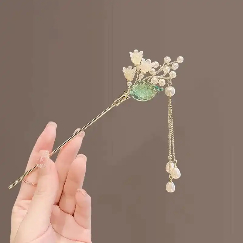 گیره مو زنانه مدل کانزاشی برگ