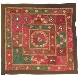 رومیزی سوزن دوزی مدل عسلی کد SOO46