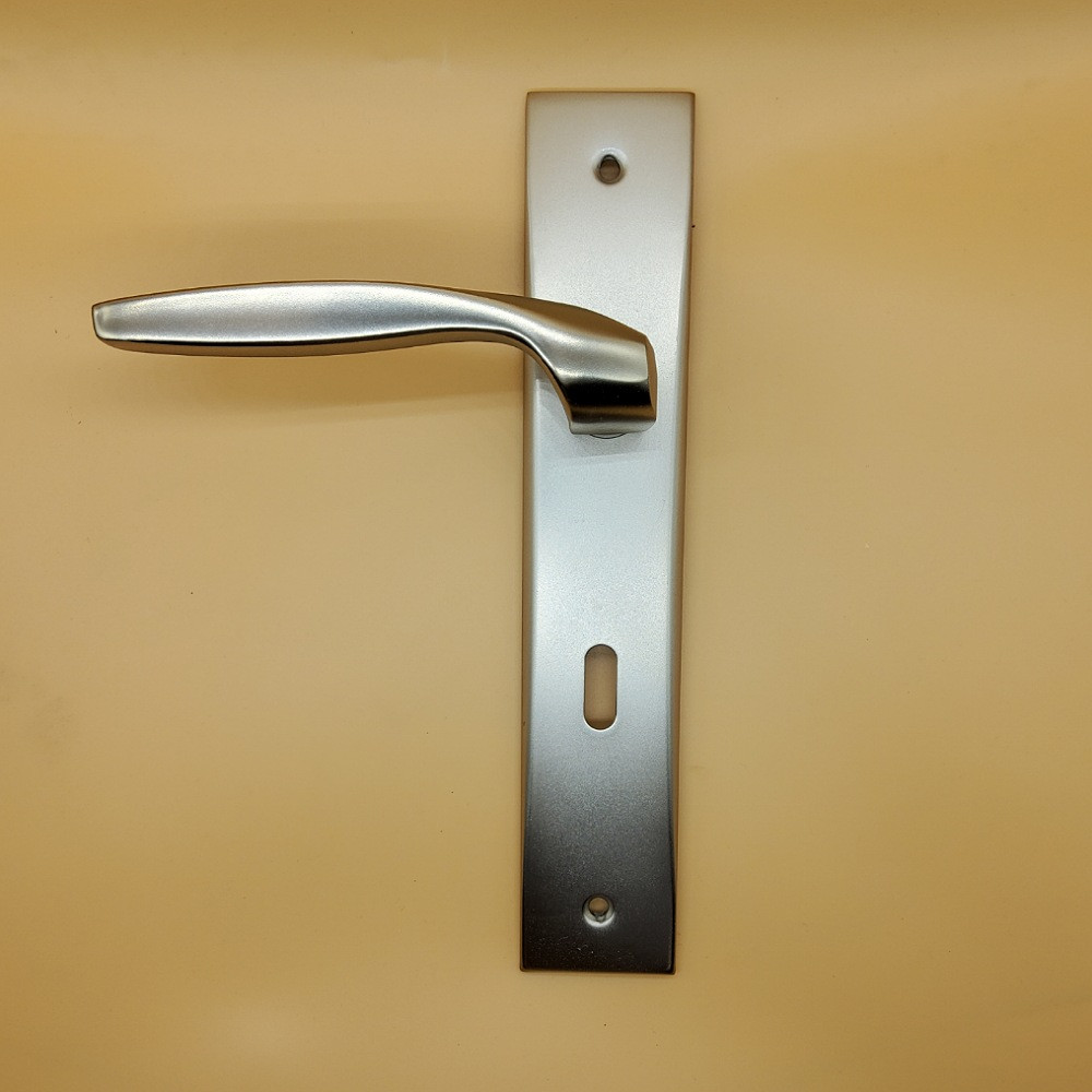 دستگیره درب کلیدی کلون کد 7722 بسته 2 عددی