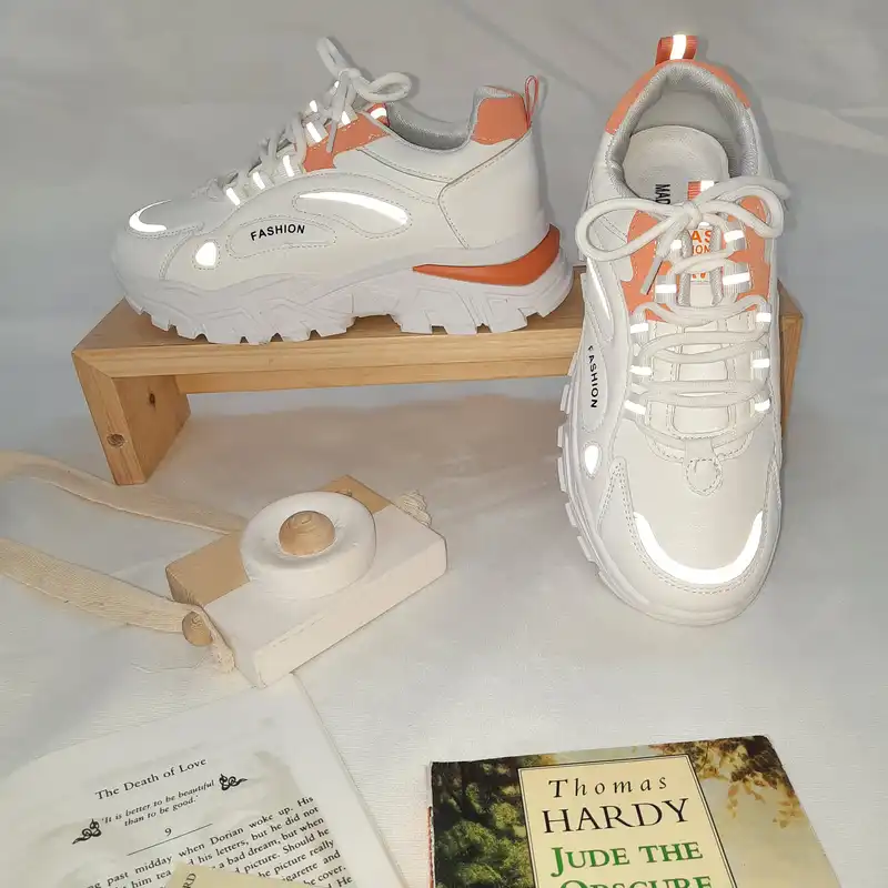 کفش پیاده روی زنانه مدل raw3301o