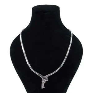 گردنبند نقره زنانه مدل فانتزی کد GAR_115