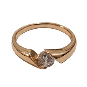 انگشتر زنانه ژوپینگ مدل ساده تک نگین 3336