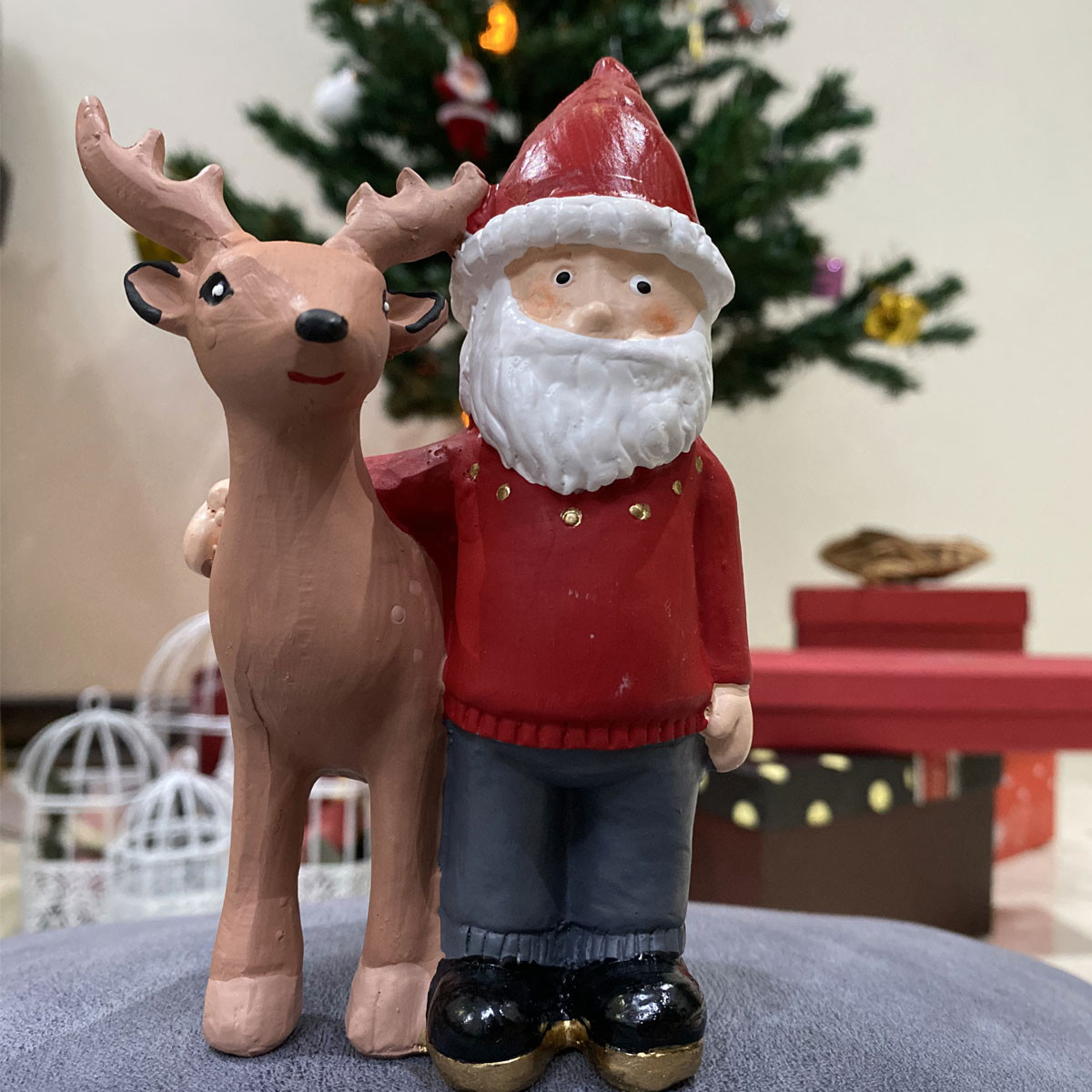 مجسمه مدل بابانوئل و گوزن کد 2