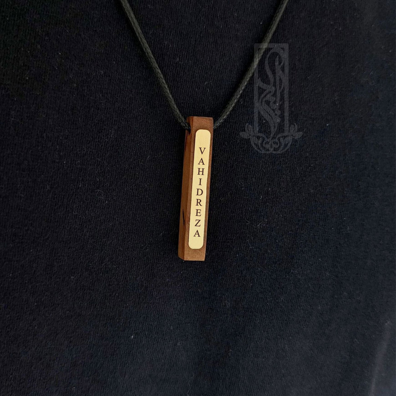 گردنبند طلا  18 عیار مردانه برند لیردا اسم وحیدرضا 6644