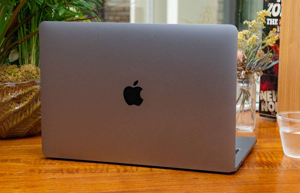 لپ تاپ 13 اینچی اپل مدل MacBook Pro MUHP2 2019 همراه با تاچ بار