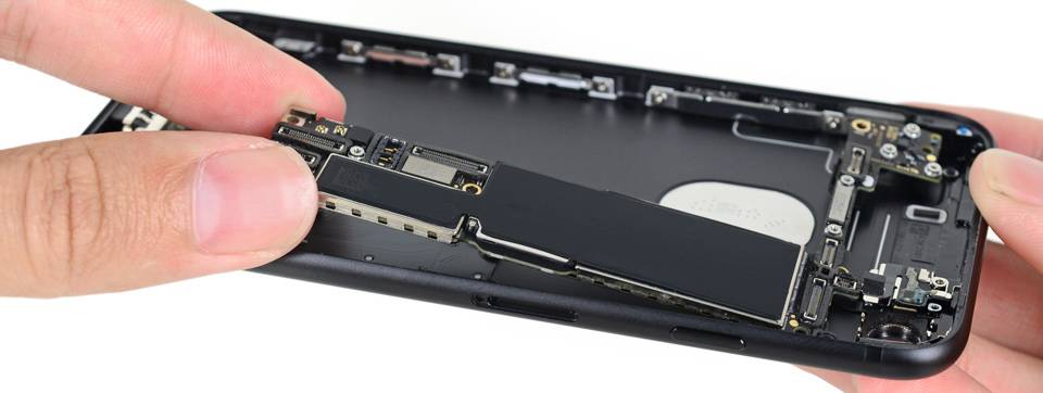 گوشی موبایل اپل مدل iPhone 7 ظرفیت 128 گیگابایت